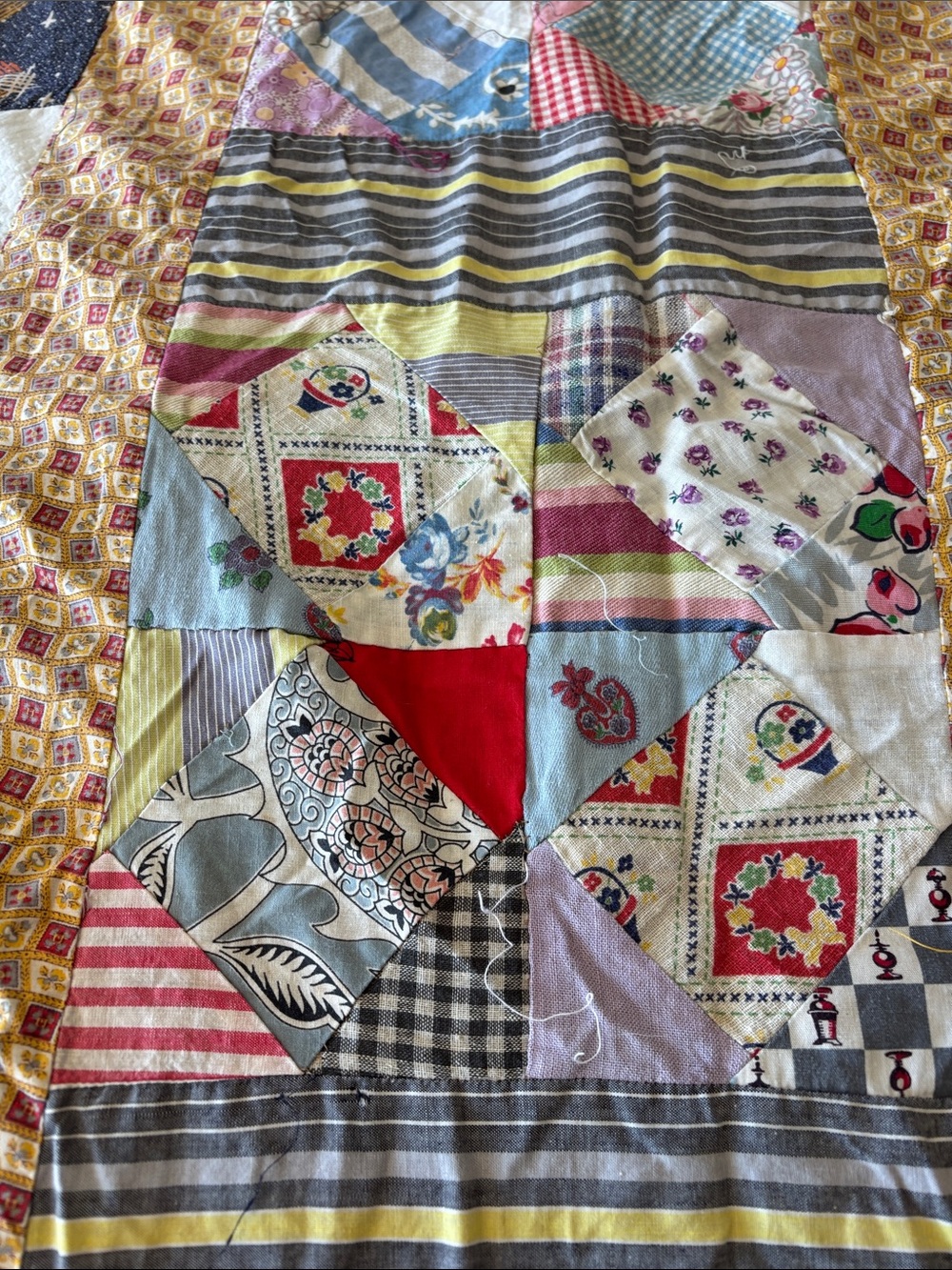 Patchwork quilt top - Picture 3 of 14